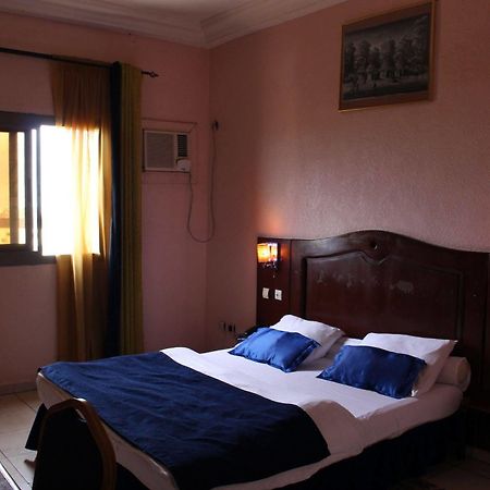 Prestige Hotel 야운데 외부 사진